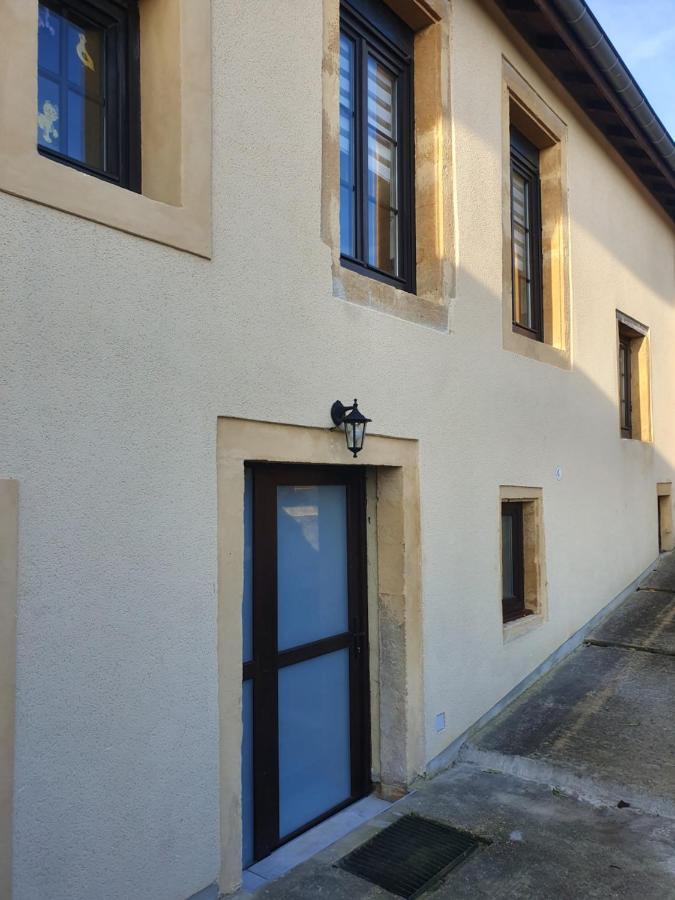 Chez Marie Poppins Apartment Rozerieulles Exterior photo